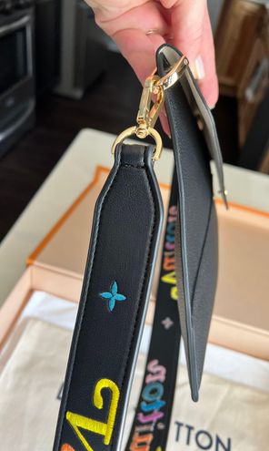 Clutch Louis Vuitton Vip - haihanghieu