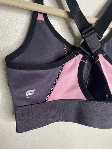 Fabletics Zoe High Impact Sports Bra Iron Shine size small Gray - $15 (68%  Off Retail) - From ryahhg