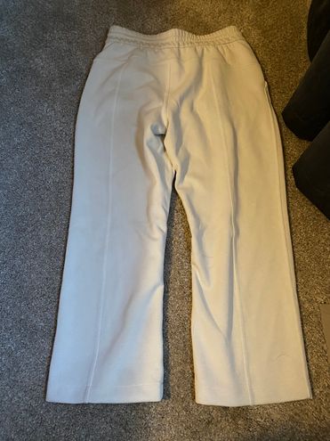 Lululemon Softstreme High-Rise Straight leg Cropped Pant White Size 6 - $64  (45% Off Retail) - From Campbell