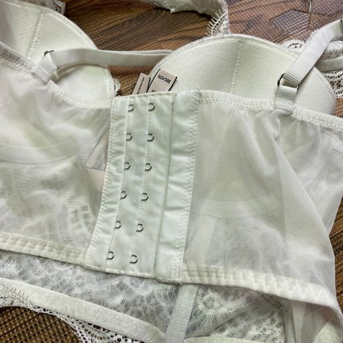 Victoria's Secret Dream Angel Lace Corset White - $45 (35% Off