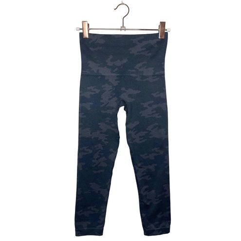 Spanx Look at Me Now Seamless Cropped Leggings in Black Camo Size Small Sz  S - $35 - From Amber