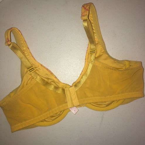 Cacique yellow pink underwired bra size:40C Size undefined - $16 - From  Kerrii