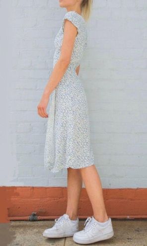 Brandy Melville Robbie Midi Dress Multiple - $40 (38% Off Retail) - From  Emma