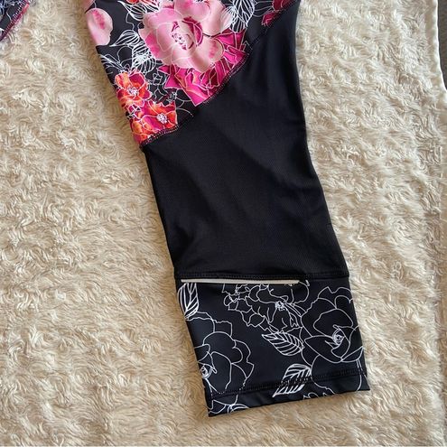 Danskin Floral & Black Printed Leggings Size 12 - $15 - From Launa