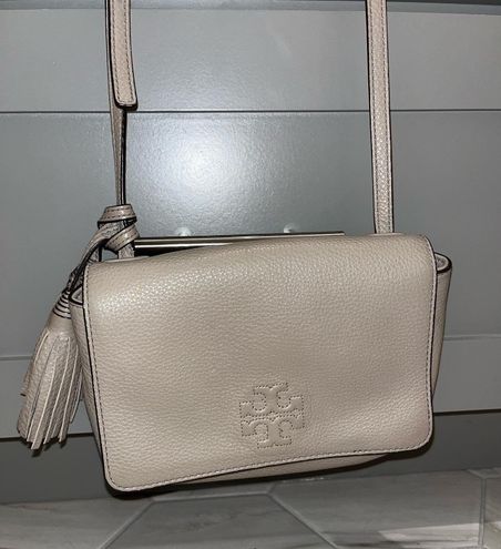Tory Burch Thea Purse Tan - $250 (36% Off Retail) - From Mollie Tory Burch Thea Purse Tan - $250 (36% Off Retail) - From Mollie
