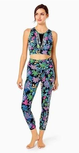 NWT - Lilly Pulitzer Weekender MIDI Leggings  Leggings shop, Clothes  design, Lilly pulitzer