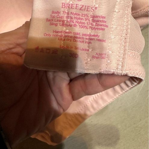 Breezies Seamless WireFree Light Pink Bra - Size 38D - $20 - From Chrissy