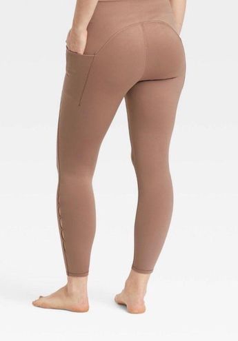 All In Motion Women's High-Rise Flex Keyhole 7/8 Leggings