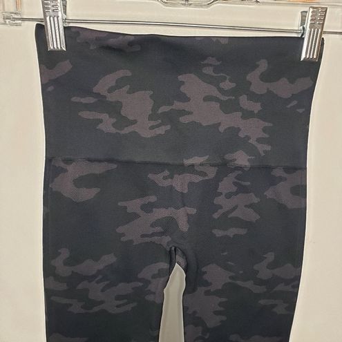 Spanx Look At Me Now Full Length Black Camo Seamless Leggings Small - $32 -  From Samantha