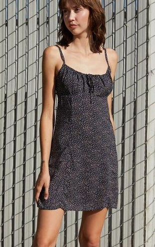 Brandy melville jennifer clearance dress