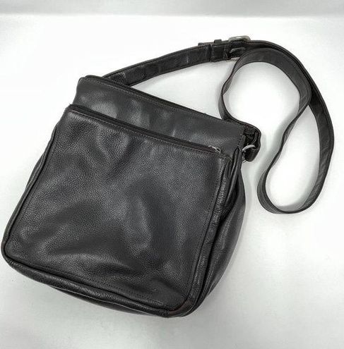 Pelle Studio, Bags, Brand New Pelle Studio Messenger Bag