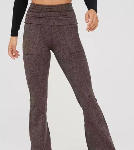 SMALL REGULAR OFFLINE By Aerie The Hugger High Waisted Foldover Flare  Legging