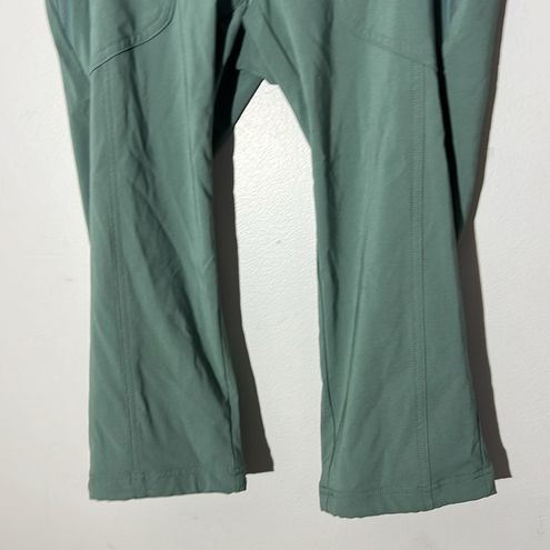 Columbia Green Bryce Cannon Capri Pants Hiking Pant Omnishade