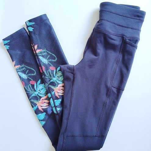 Calia Essential Ribbed Leggings Navy Blue Tropical Floral XS - $17 - From  Christina