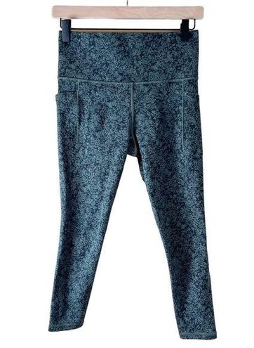 Athleta Salutation Stash Pocket II Textured 7/8 Tight Womens Size