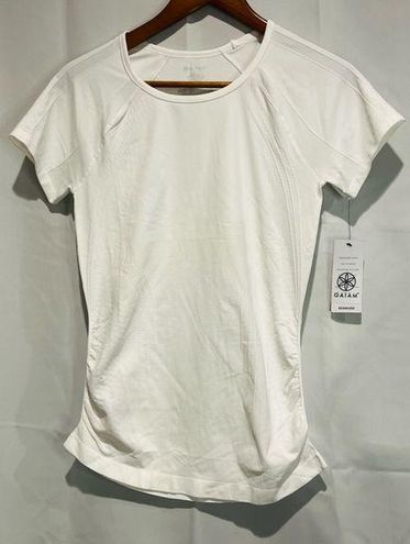 Gaiam Warrior Seamless Short Sleeve Tee Size M - $21 New With Tags - From  Kayla