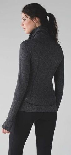 Lululemon Think Fast Pullover in Heathered Herringbone Heathered Black Size  6 - $66 - From Lex