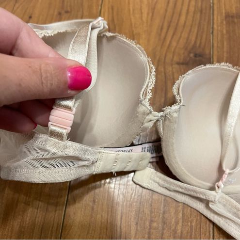 Victoria's Secret VS Push-Up bra size 32A - $11 - From Ashley