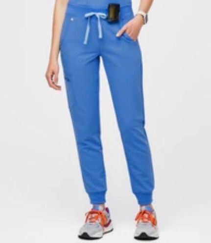 FIGS Scrubs in Capri Blue, Women's Fashion, Activewear on Carousell