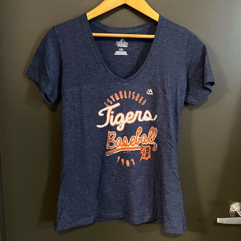 Majestic Detroit Tigers T-shirt Size L - $5 - From christina