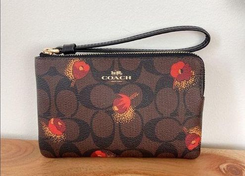 COACH® Outlet  Corner Zip Wristlet With Pop Floral Print