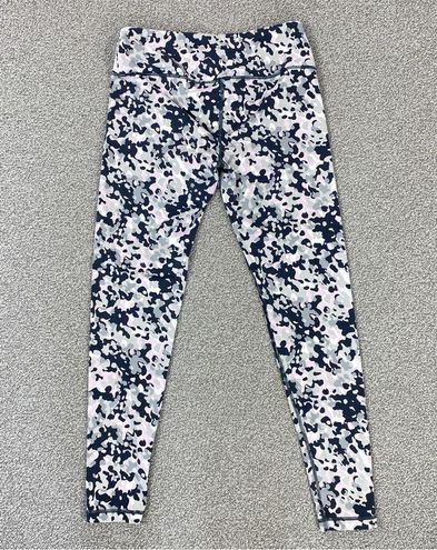 Pink Victoria’s Secret Yoga Leggings Women’s Size M 170/72A Black/Blue Camo