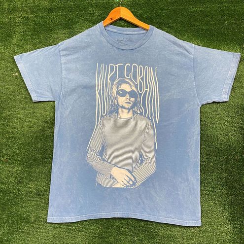 Urban Outfitters Kurt Grunge T-Shirt Size Large Blue - - From Nestor