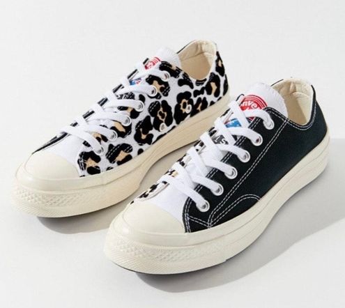 converse ox logo play