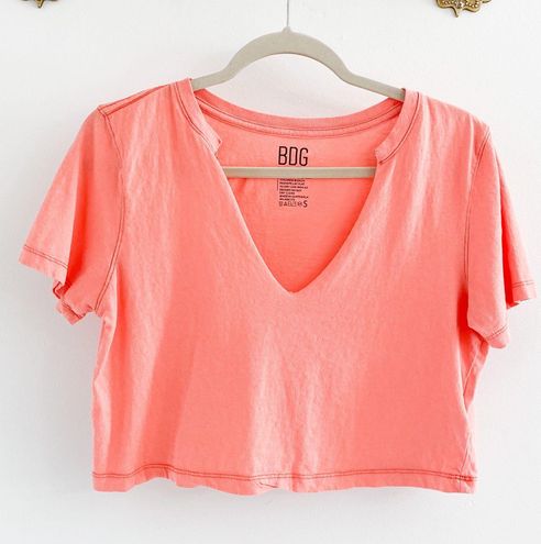 $20 - From Outfitters Crop BDG - Tee Sydney Urban Pink