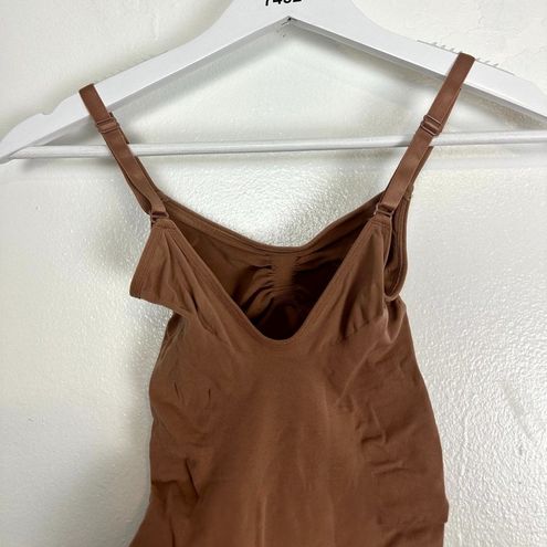 SKIMS Sculpting Bodysuit in Jasper Size XX-Small/X-Small - $39 - From Dina