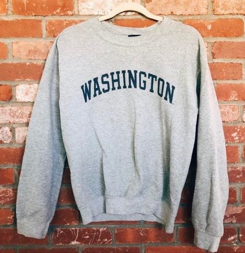 uw crewneck