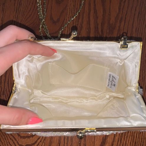 La Regale Vintage Beaded White Purse - $72 - From Simone