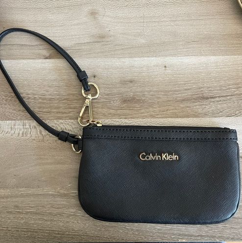 Calvin Klein Women's Lock Leather Shoulder Lock Small Crossbody / Belt Bag,  Black - Walmart.com