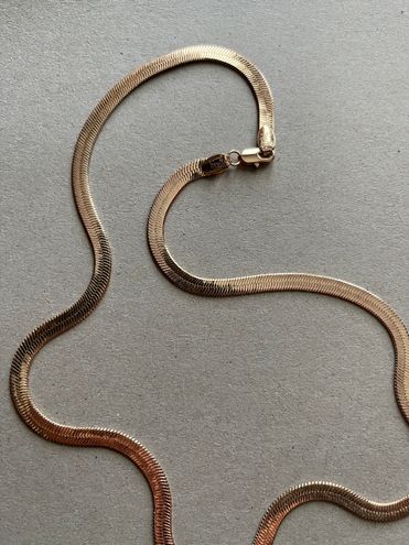 Slinky Hailey Snake Chain Necklace – ShopMamaBijoux