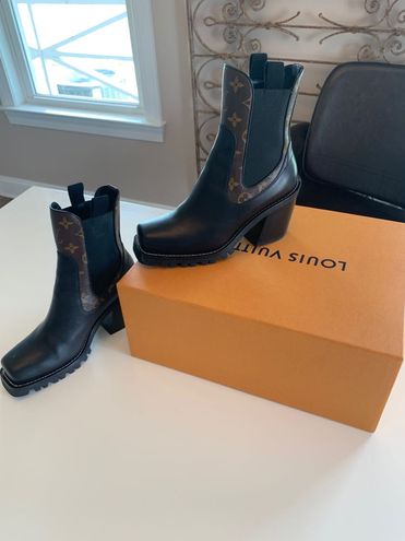 Louis Vuitton Limitless Ankle Boot Black Size 8 - $1250 (17% Off