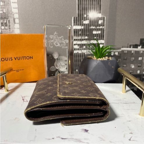 Louis Vuitton Authentic Mini Lin Wallet - $238 - From Vonna