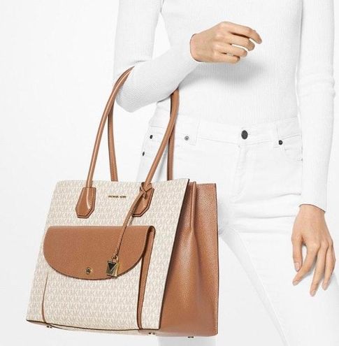 MICHAEL Michael Kors 'large Mercer' Tote in White