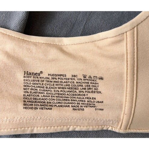 Hanes New Women's Ultimate ComfortBlend T-Shirt Wirefree Bra HU03 Size 38C  Beige - $23 New With Tags - From K