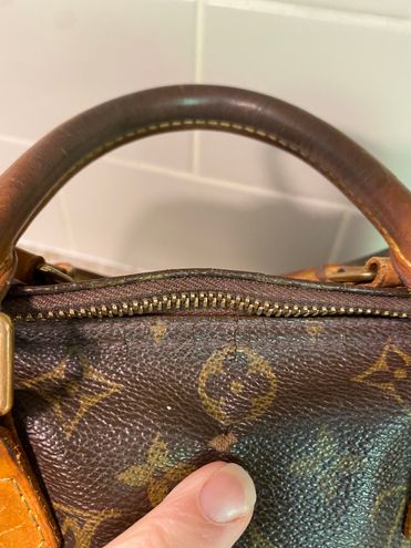 Louie Vuitton Purse Brown - $220 (85% Off Retail) - From Audrey