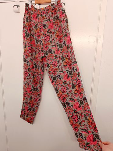 Hunters Run 100% Rayon Floral Elastic Waist Lightweight Casual Pants Size  S. Multi - $14 - From Kate