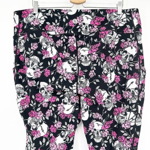 Torrid Womens Skull Rose Performance Core Full Length Active Leggings Size  4X - $30 - From Danielle