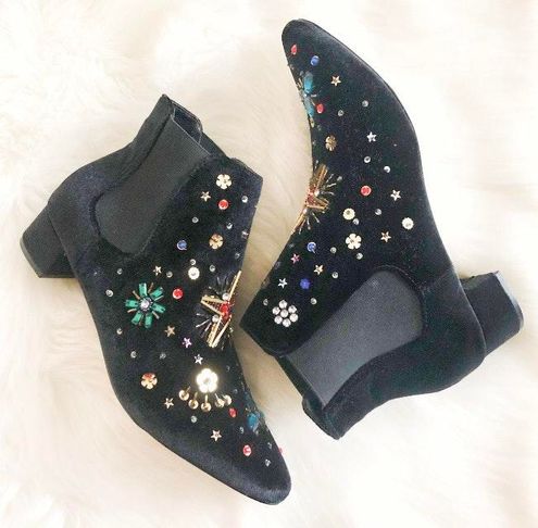Betsey johnson jax clearance booties