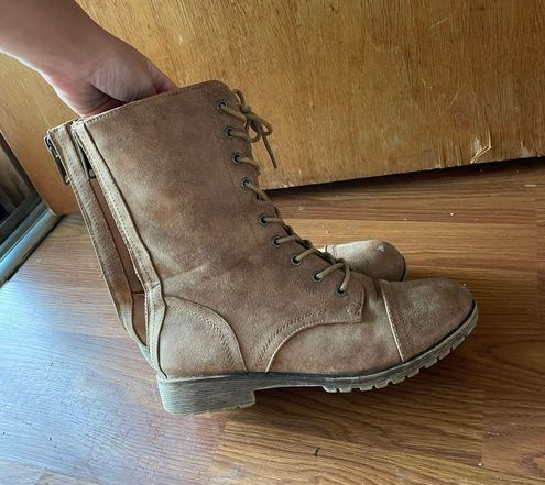 Bamboo Brand Combat Boots Tan Size 9 