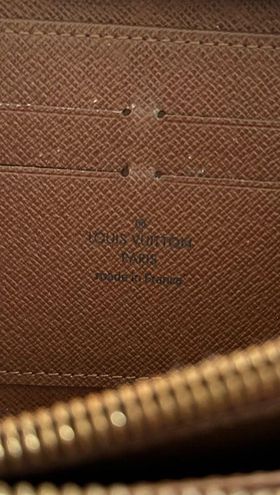 Louis Vuitton Zippy Orgnaizer Wallet Monogram SP5102 BROKEN ZIPPER Brown -  $115 (82% Off Retail) - From Sabrina