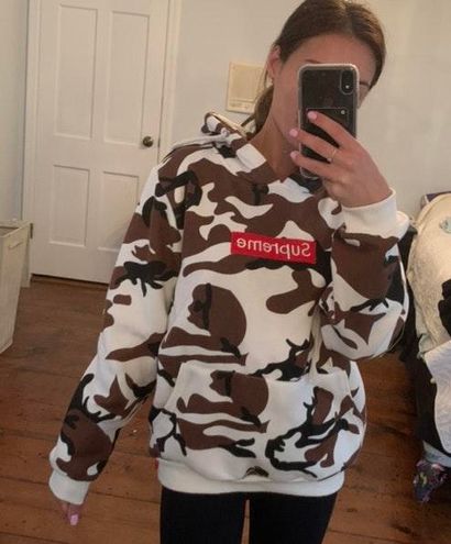 Supreme Cow Camo Box Logo Hoodie Sample – On The Arm