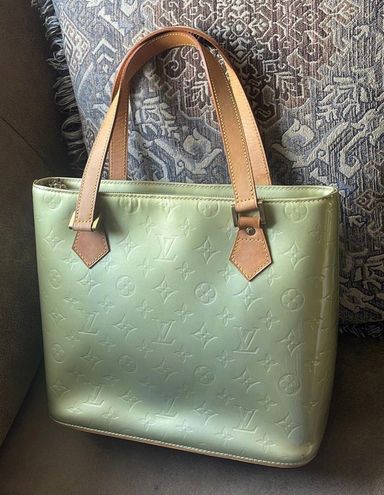 Louis Vuitton Vernis Monogram Houston Bag in Apple Green 