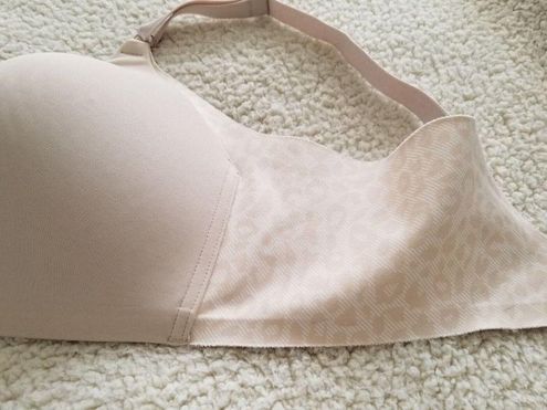 Simply Perfect by Warner's Women's Underarm Smoothing Wire-Free Bra 38D  Size undefined - $21 - From Wendy