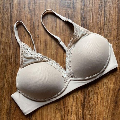 Warner's nude wireless bra size 34B - $26 - From Nifty