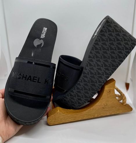 Michael Kors Benny Platform Sandals Black Size 7 - $75 New With Tags - From  Johana