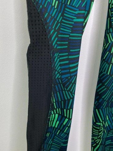 Nike Pro Hypercool Tidal Multi Training Green Capri Womens Size